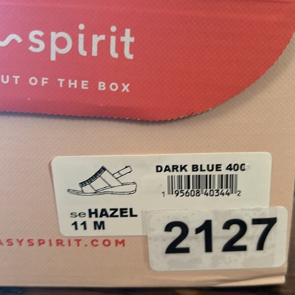 Easy Spirit Hazel T Strap Leather and Rhinestone Wedge Sandals NEW Size 11 - Picture 10 of 10